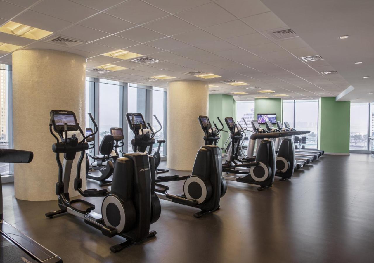 City Centre Rotana Doha Exterior foto Elliptical cross trainers